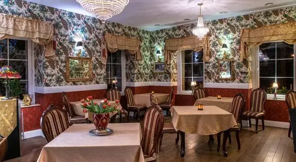 Gdzie zjeść w Lądku-Zdroju? Odkryj najlepsze restauracje i smaki