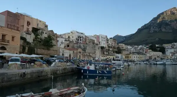 Najlepsze miejsca, gdzie zjeść w Castellammare del Golfo i nie żałować