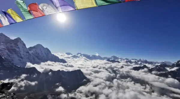 Nepal kiedy jechać: najlepszy czas na podróż i trekking w Himalajach