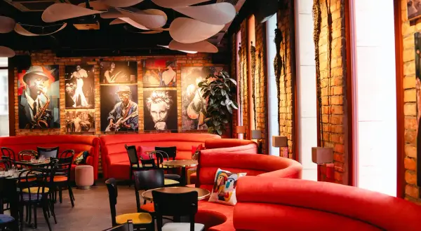 Gdzie zjeść w Poznaniu? Najlepsze restauracje, które musisz znać